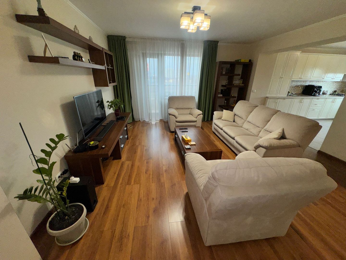 Apartament 3 camere I Dobroesti I Vanzare - Poză 1