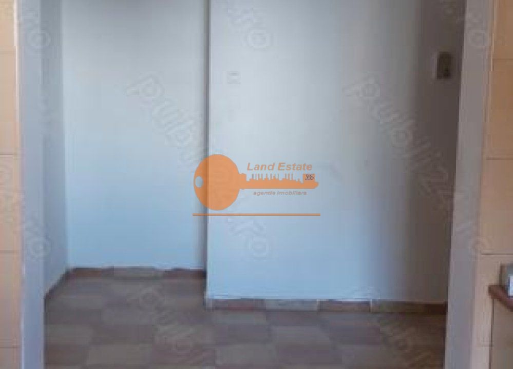3 camere Aparatorii Patriei ( bloc 1986 ) - Poză 7