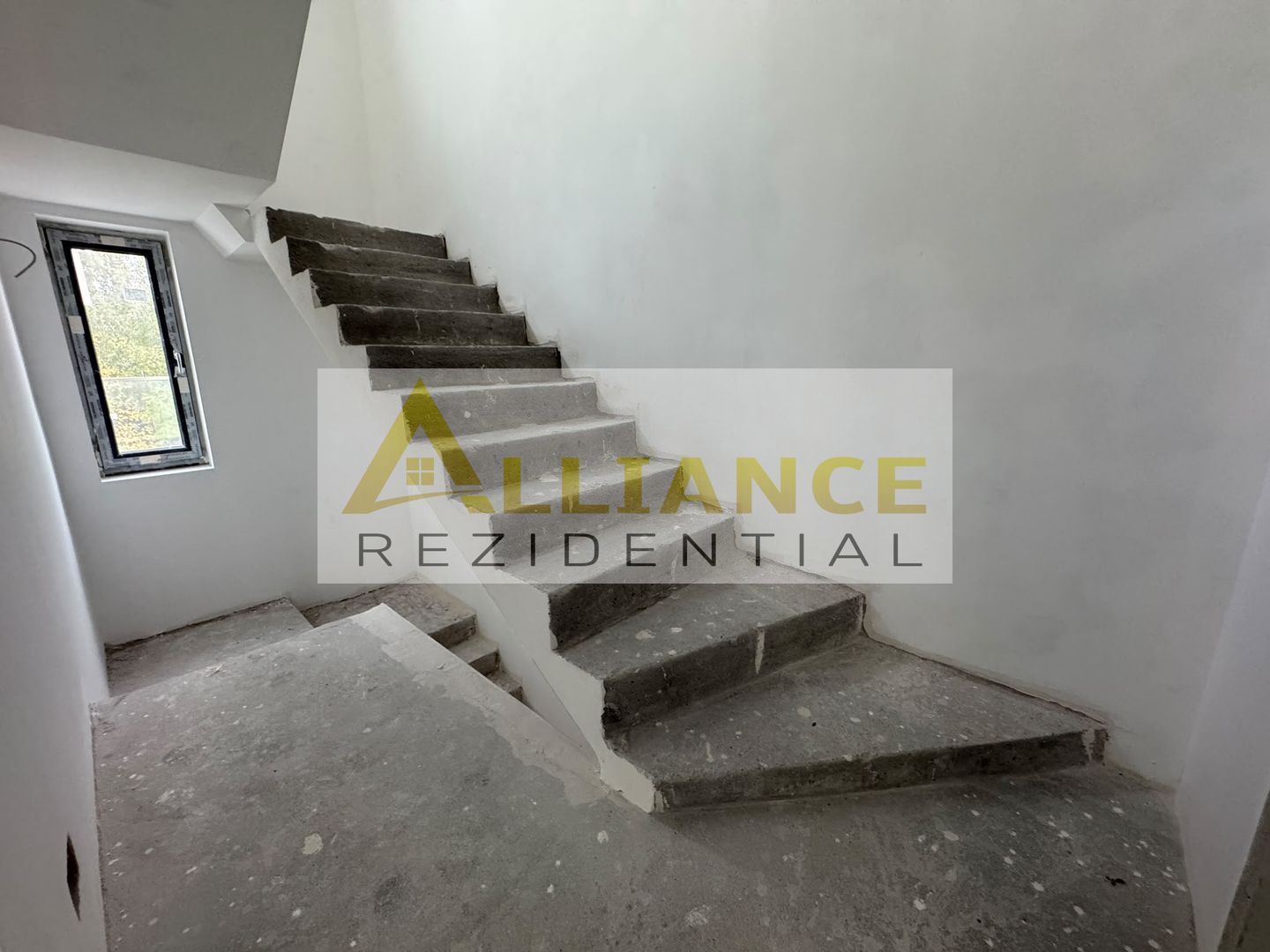VILA TIP DUPLEX | CARTIER ALEGRIA | 140 MP UTILI | TEREN 160 MP - Poză 7