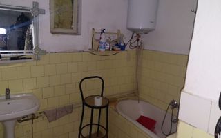 VILA 6 CAMERE, TEREN 300 MP, CAMPULUNG - Poză 10