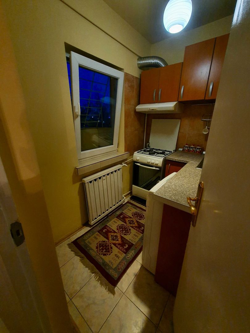 Garsoniera de inchiriat Craiova cartier Rovine - Poză 4