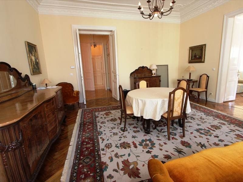 APARTAMENT DEOSEBIT IN ZONA CENTRALA - Poză 11