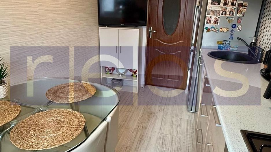 VANZARE APARTAMENT 2 CAMERE DECOMANDAT 1 DECEMBRIE 1918 TITAN BLOC 1978 - Poză 11