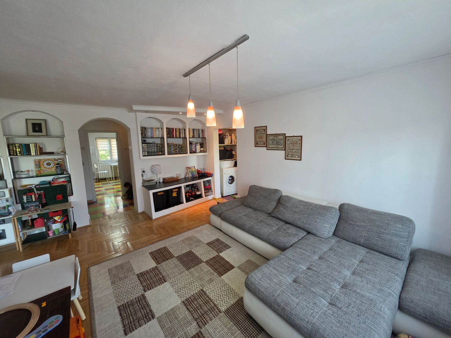 Vand apartament cu 4 camere aproape de centru - Poză 8