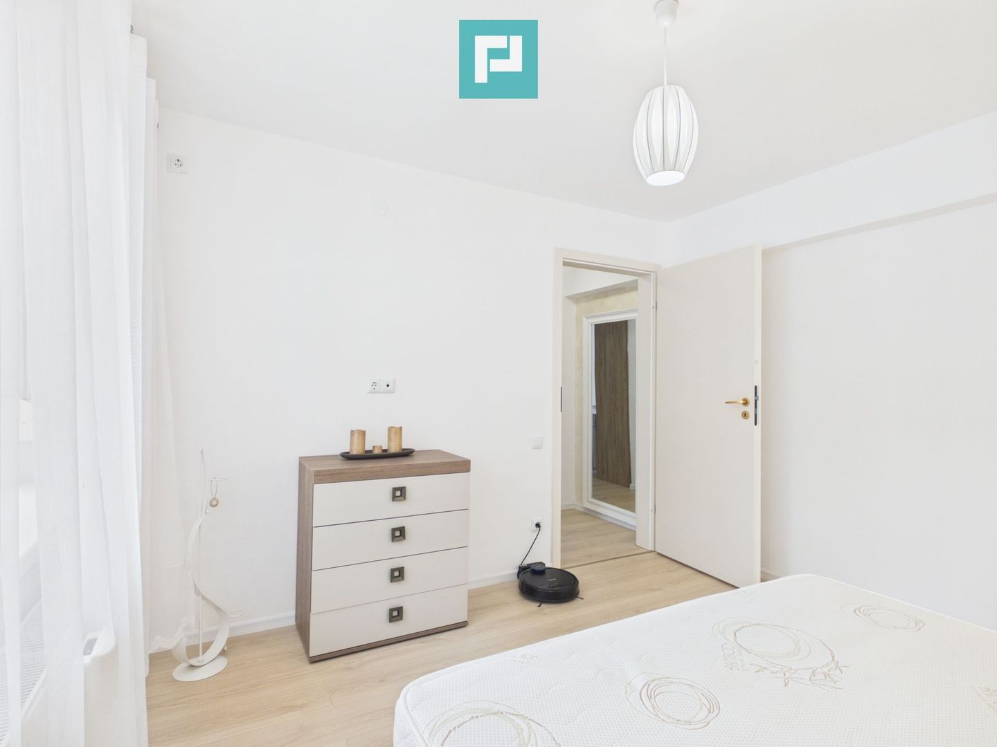 **APARTAMENT PREMIUM • 2 CAMERE • ZONĂ CENTRALĂ • - Poză 12