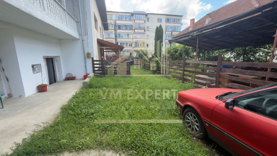 CASĂ 4 CAMERE TEREN 233 MP CENTRU CAMPULUNG - Poză 19