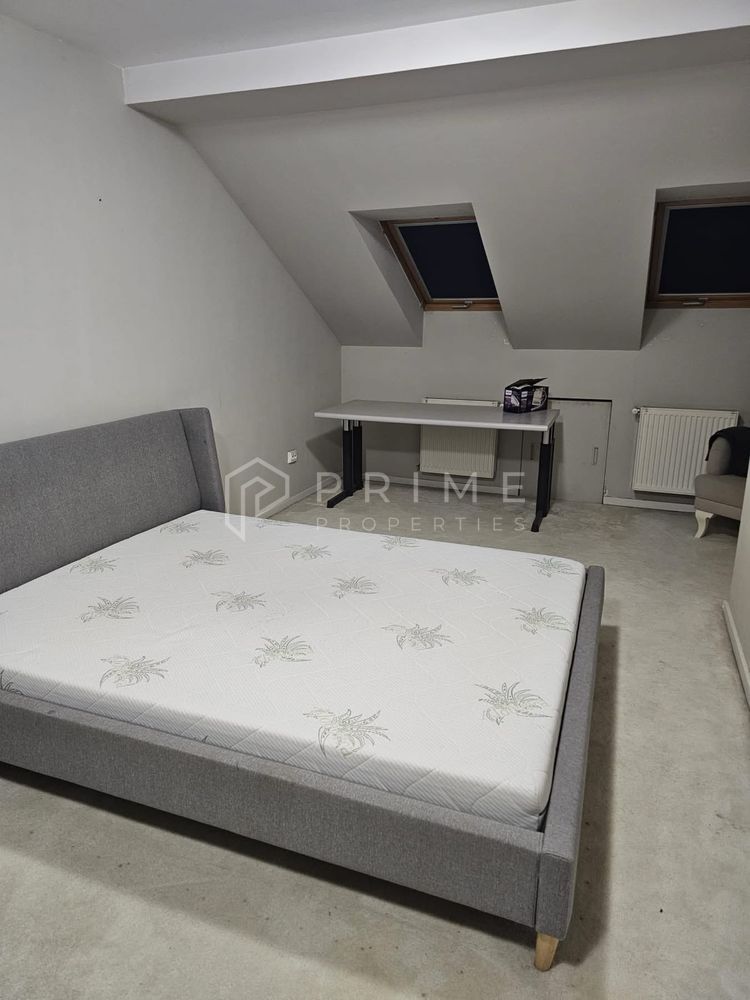 Apartament cu mansardă, 2 camere de închiriat – zona 7 Noiembrie - Poză 7