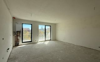 Apartament cu 3 camere 87 mp utili in zona centrala - Poză 3