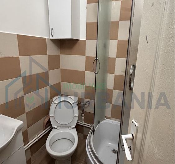 Garsonieră utilată complet de închiriat în zona Podu Roș, Iași - Poză 3