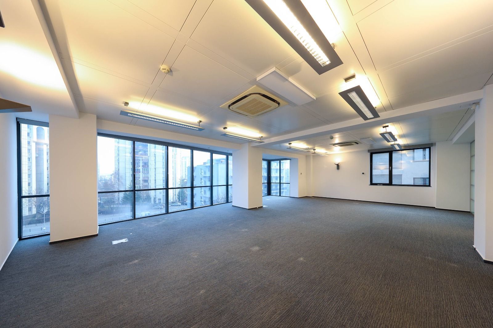 Clădire de birouri și centru de date – Oportunitate exclusivă in Brasov - Poză 9