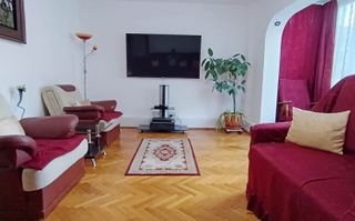 Apartament cu 4 camere in Tractoru-Independentei - Poză 1