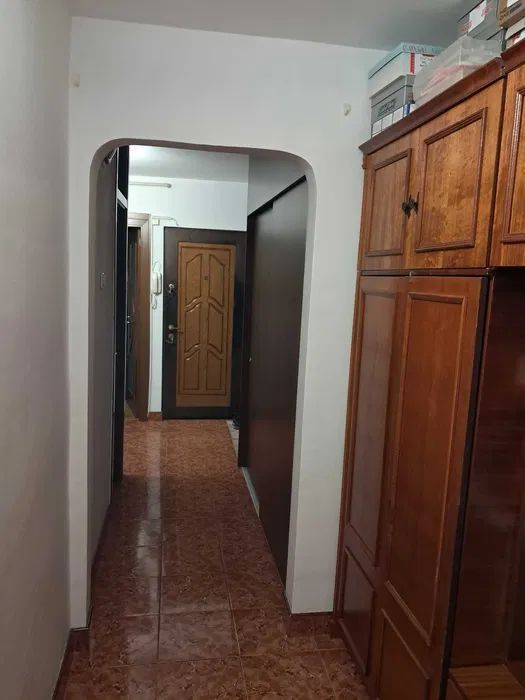 Apartament 3 camere de vanzare Lujerului - Poză 2
