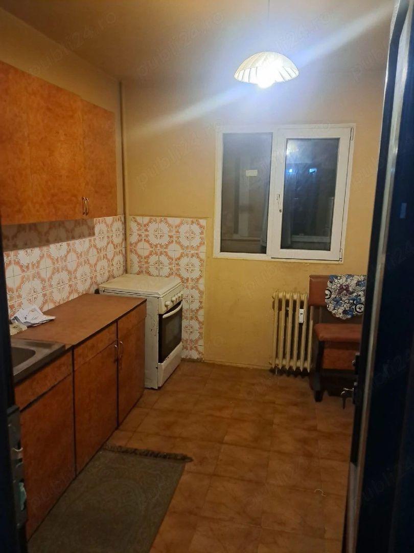 🔑 Vanzare apartament 3 camere, 80 mp, Etaj 1 – Piața Titan (Sălăjan) - Poză 5