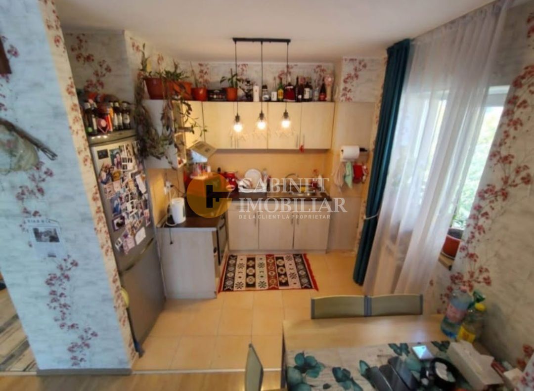 TATARASI - BLOC NOU INTABULAT - 2 CAMERE - ETAJ INTERMEDIAR + BOXA - Poză 5