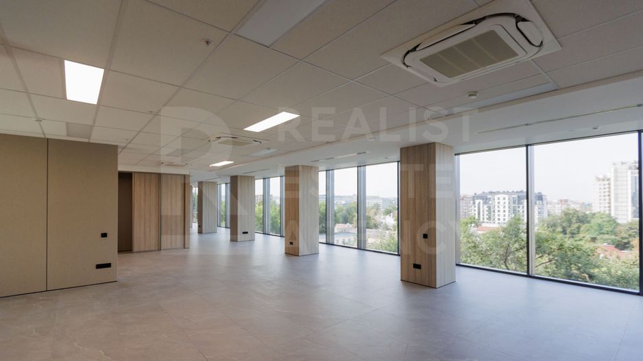 Chirie, spațiu comercial amplasat pe bd. Ștefan cel Mare, Centru - Poză 5