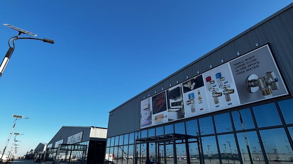 Spatii comerciale, industriale, logistice, birouri, productie, retail - Poză 7