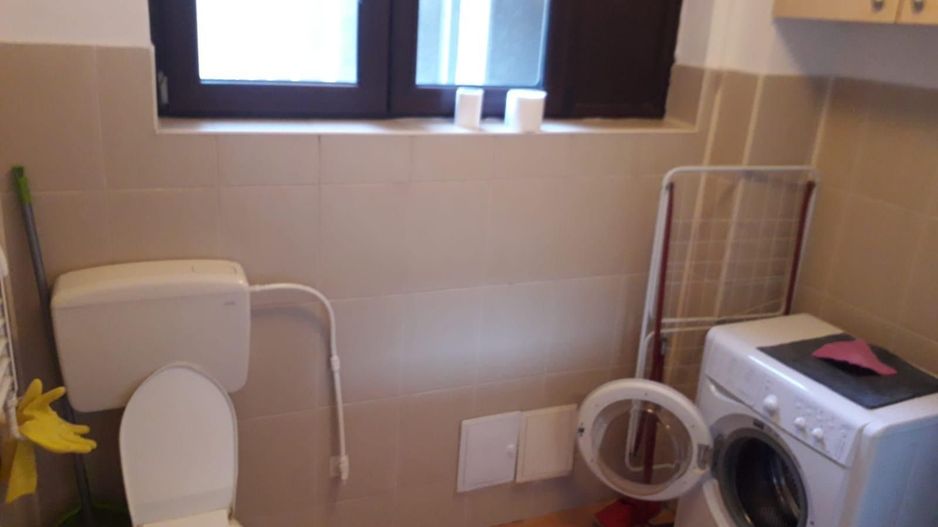 Garsoniera decomandata, tavane inalte, locatie premium Calea Victoriei - Poză 5