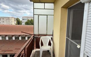 BRASADAS vinde ap 2 cam, balcon, Micro 16 Satu Mare. - Poză 5