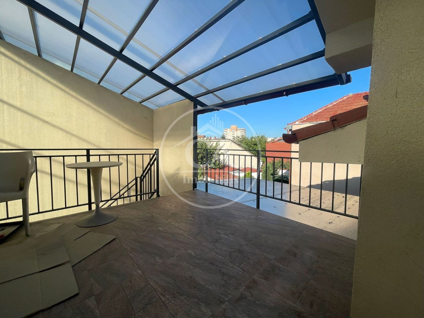 Casă de închiriat cu 2 camere în zona Centrală,Oradea - Poză 12