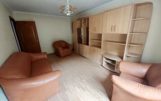 Apartament 3 camere de vânzare în Voineasa, județul Vâlcea - Poză 1