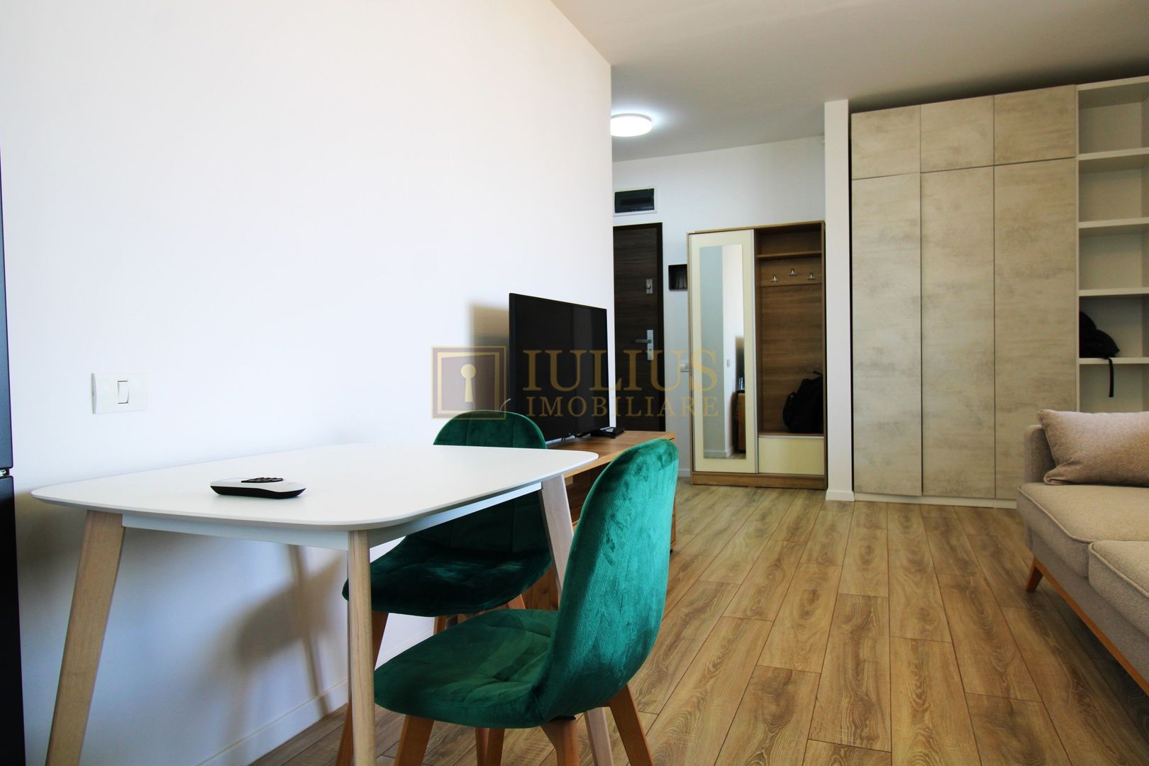 XCity Towers-zona Torontalului, 2 camere, loc de parcare subteran - Poză 4