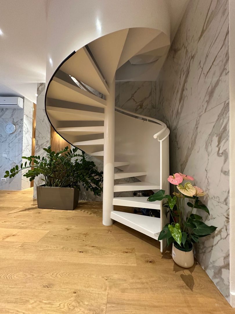 Apartament pe 2 niveluri - Poză 9