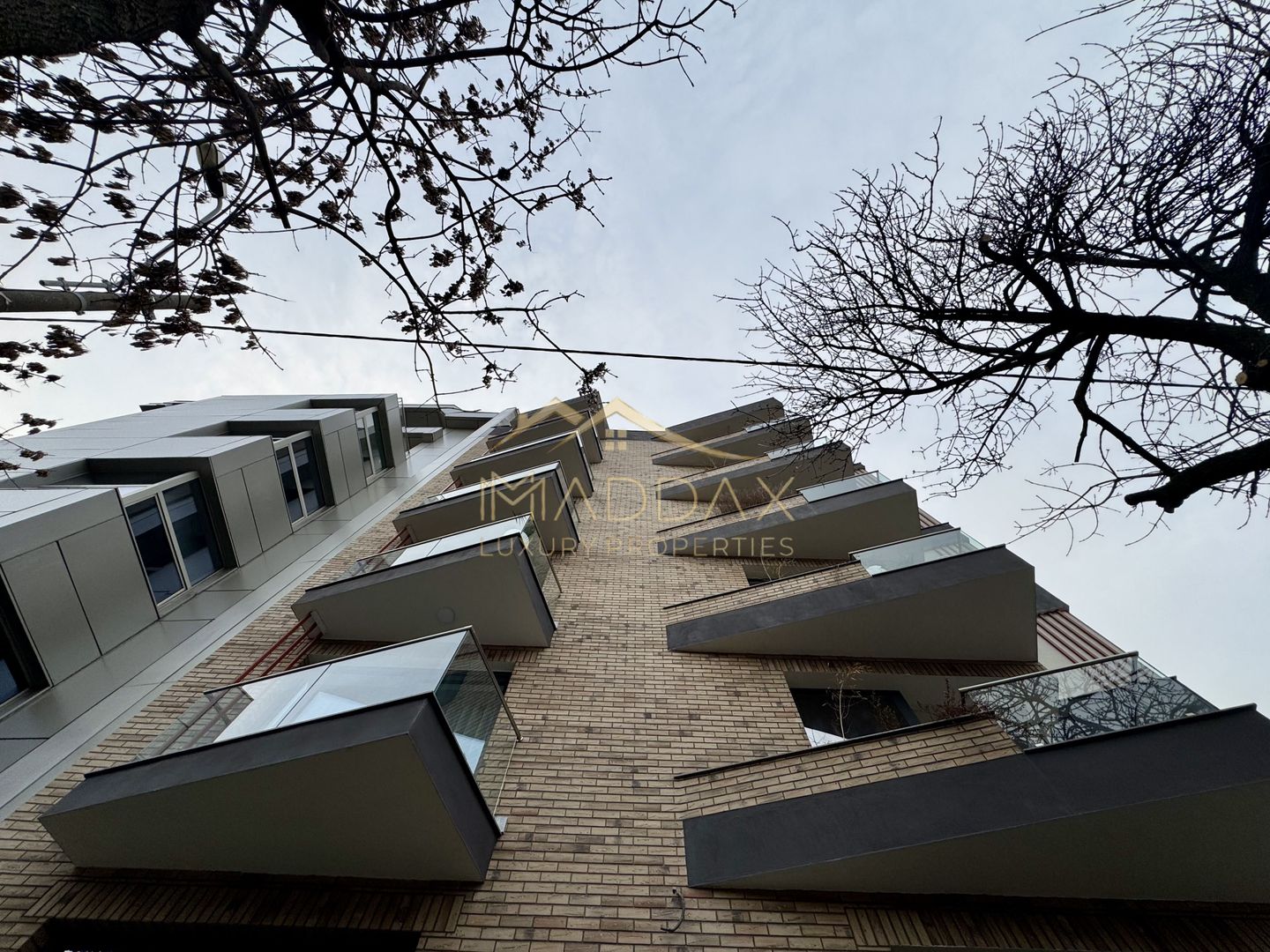 Apartament cu 3 camere *prima inchirere* // zona Herastrau - Poză 58