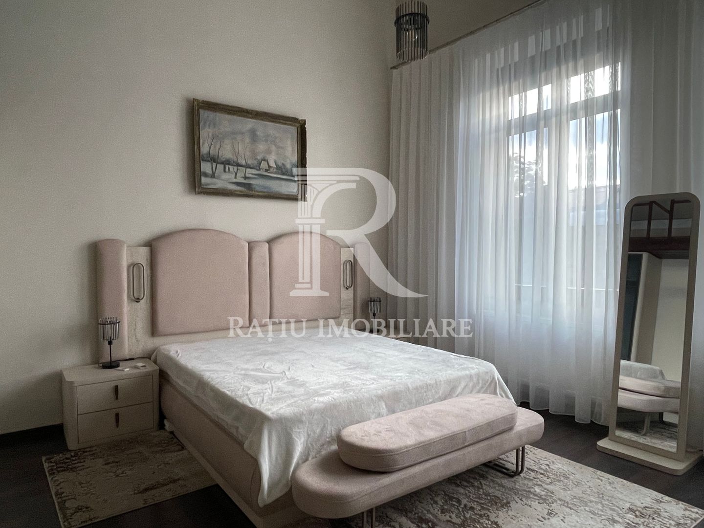 Proprietate Exclusivistă | Apartament la Casă | Ultracentral | Oradea - Poză 2