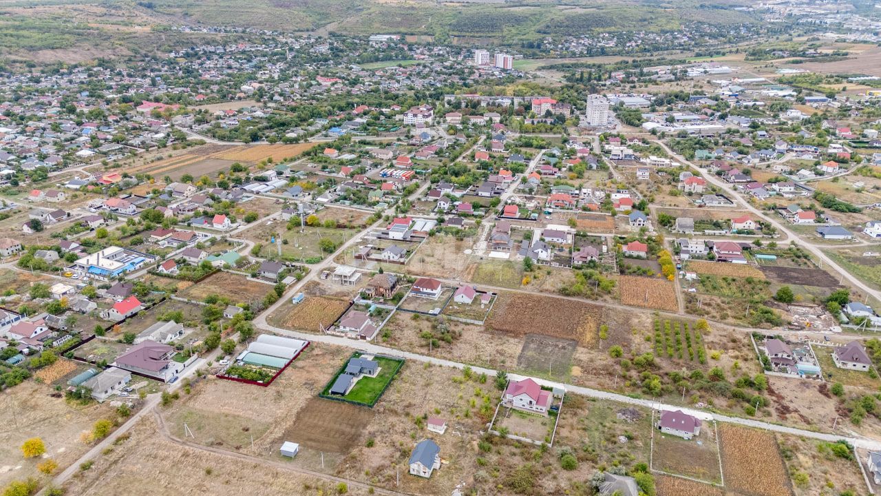 Duplex Modern în Ghidighici – 4 Camere, 96 m², 6 Ari, la 10 Minute de Chișinău - Poză 9