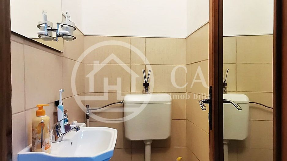 Apartament de vânzare cu 4 camere în zona Iosia, Oradea - Poză 14
