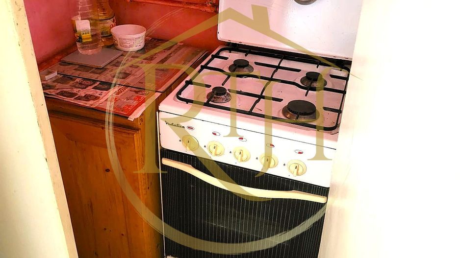 Oferim spre vanzare un apartament cu 2 camere in zona Dâmbovița - Poză 11