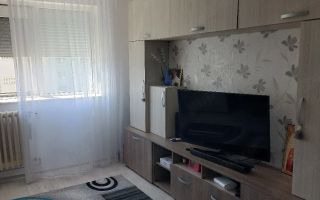 Apartament 2 camere Sagului etaj 4 cu acoperis de tigla - Poză 1