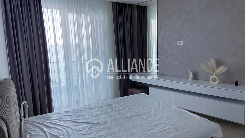 MAMAIA - (Cod01) Lake On apartament superb cu vedere la lac! - Poză 8