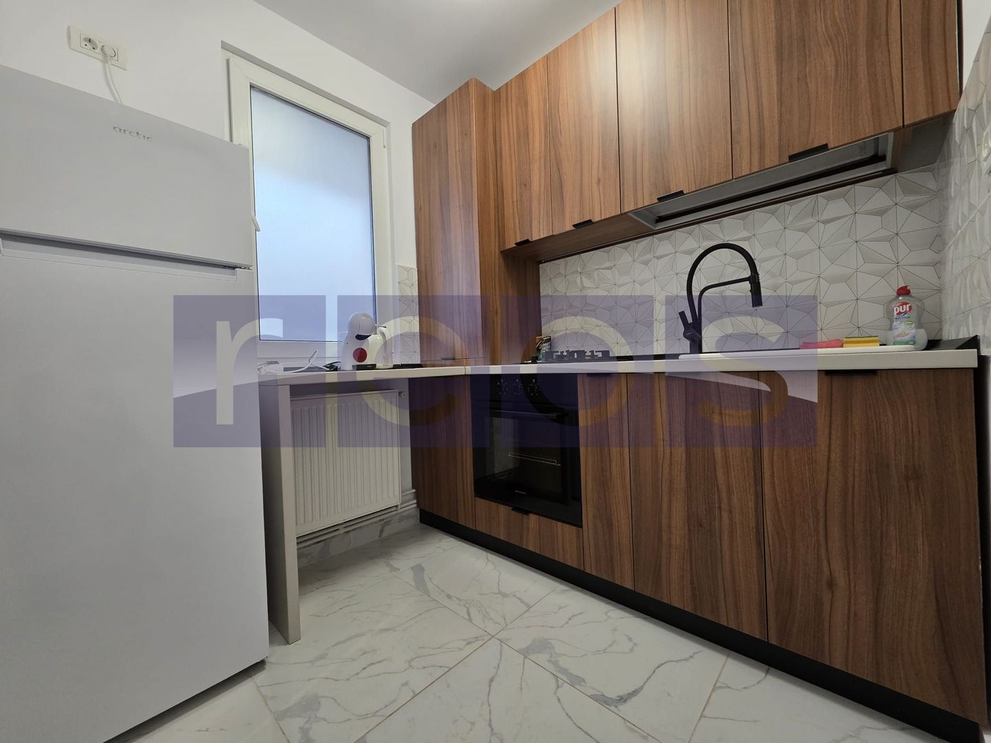 INCHIRIERE -2 CAMERE -DECOMANDAT  -CENTRALA PROPRIE - Poză 8