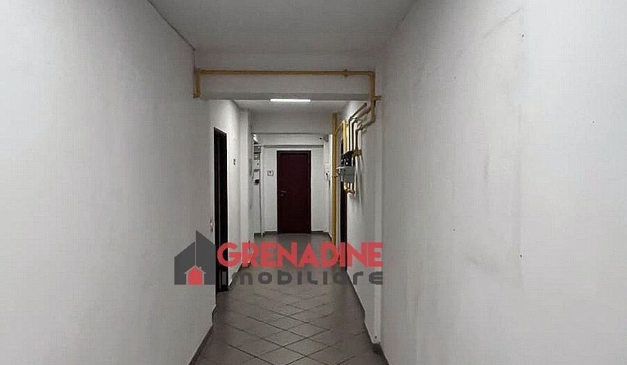 Spatiu Pentru Birouri 93 Mp - Zona  Racadau - cod 5290 - Poză 6