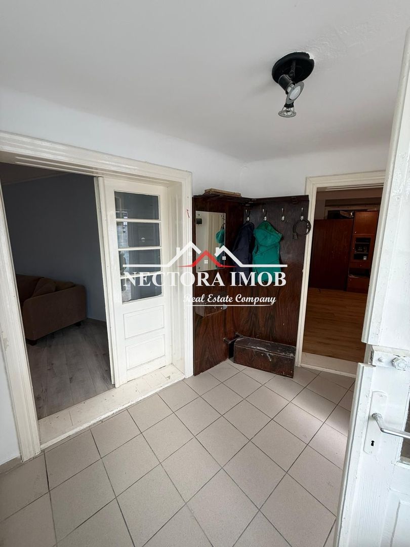 NECTORA IMOB-Apartament la casa, curte proprie, 86 mp, Parcare, 3 cam. - Poză 13