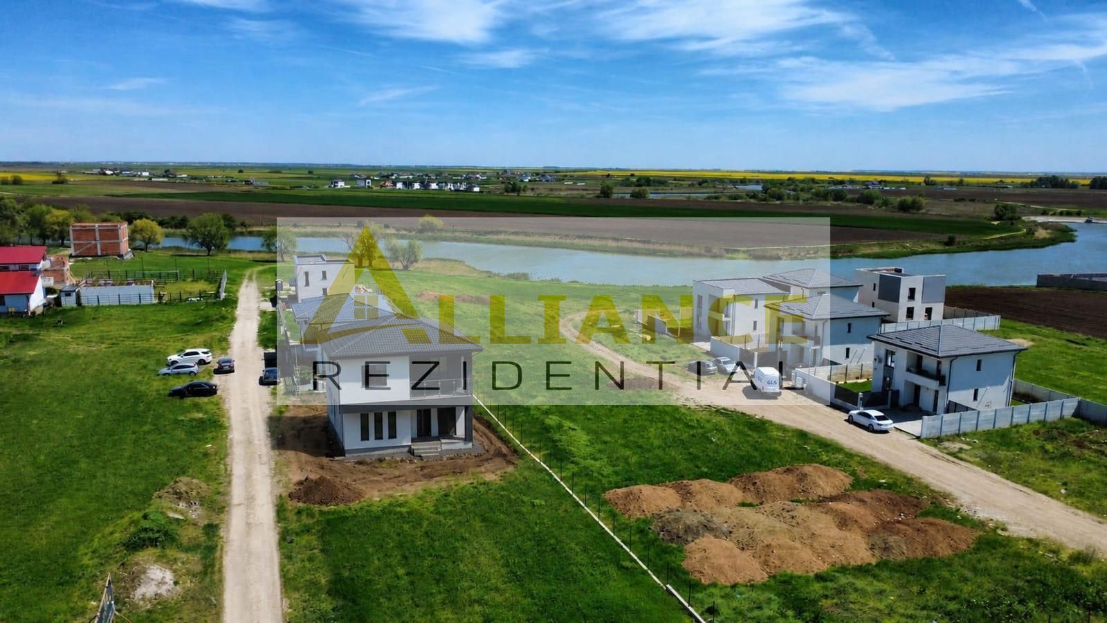 Vila Individuala cu vedere la lac ||5 Camere 3 Bai || Teren 431 mp || - Poză 3
