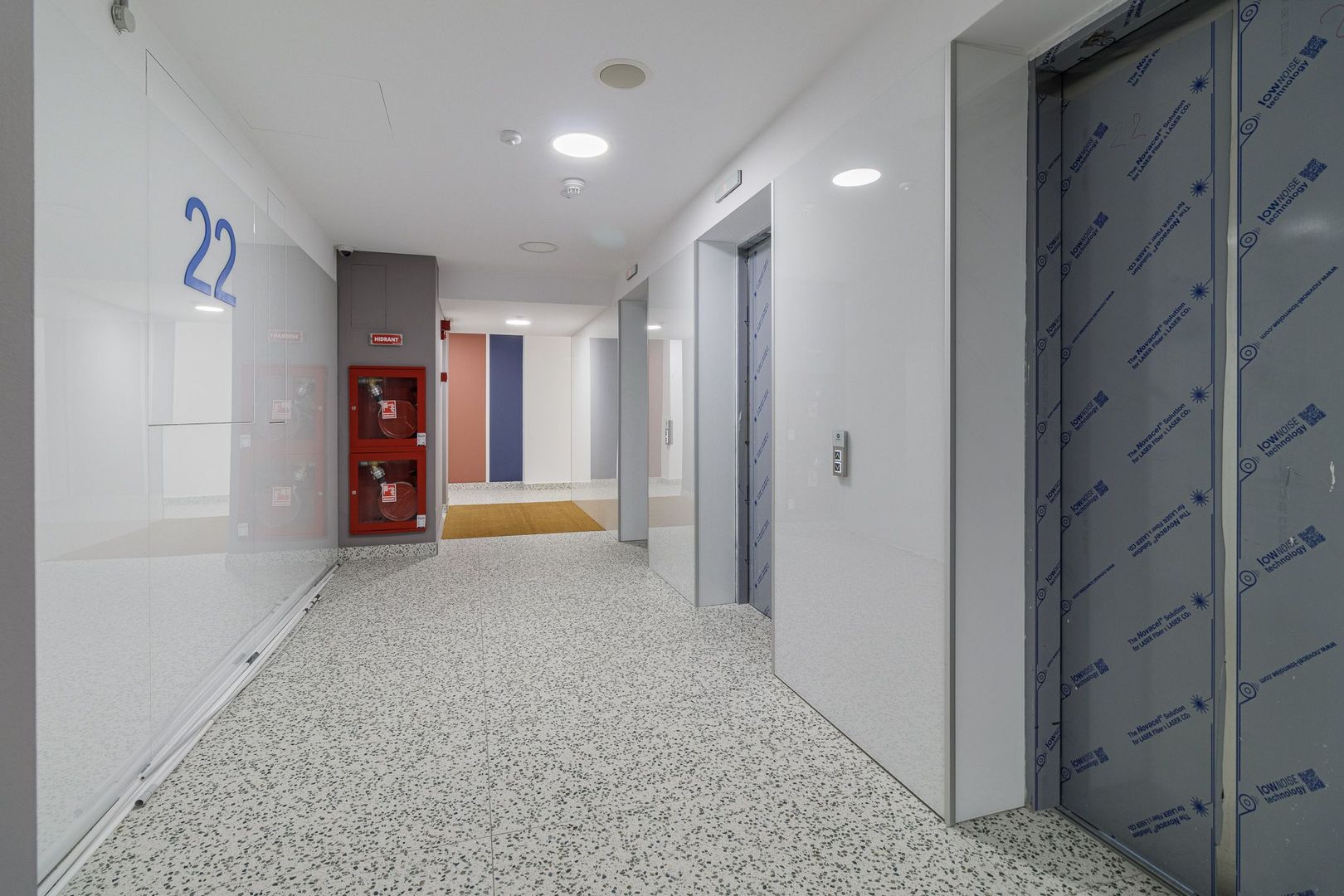 Apartament 2 Camere / LUX - Up-site by Atenor / Parcare EV / Piscina - Poză 19