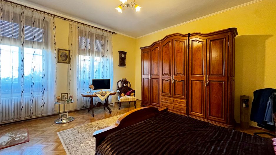 Apartament 2 camere spațios, cu garaj,  5 minute de Colegiu Bănățean - Poză 3