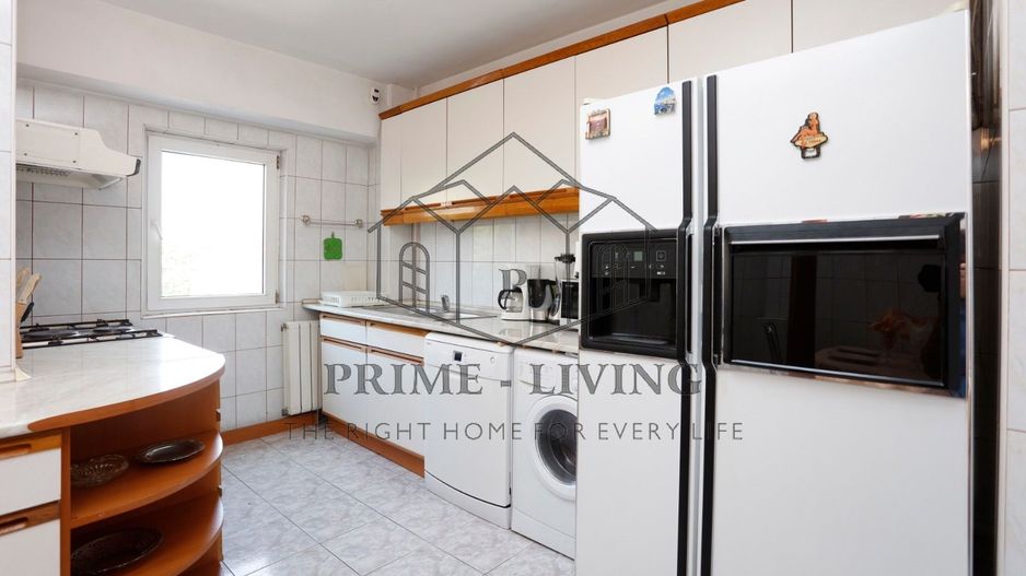 APARTAMENT COCHET DE  2 CAMERE LA INCHIRIERE IN PIATA VICTORIEI - Poză 4