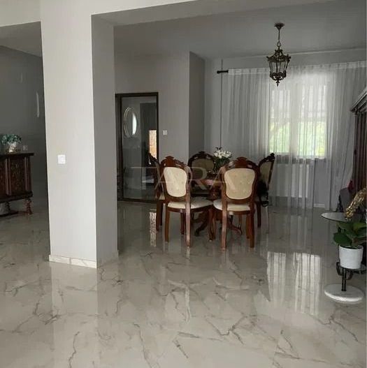 Vanzare casa tip duplex in Dambu Rotund - Poză 2