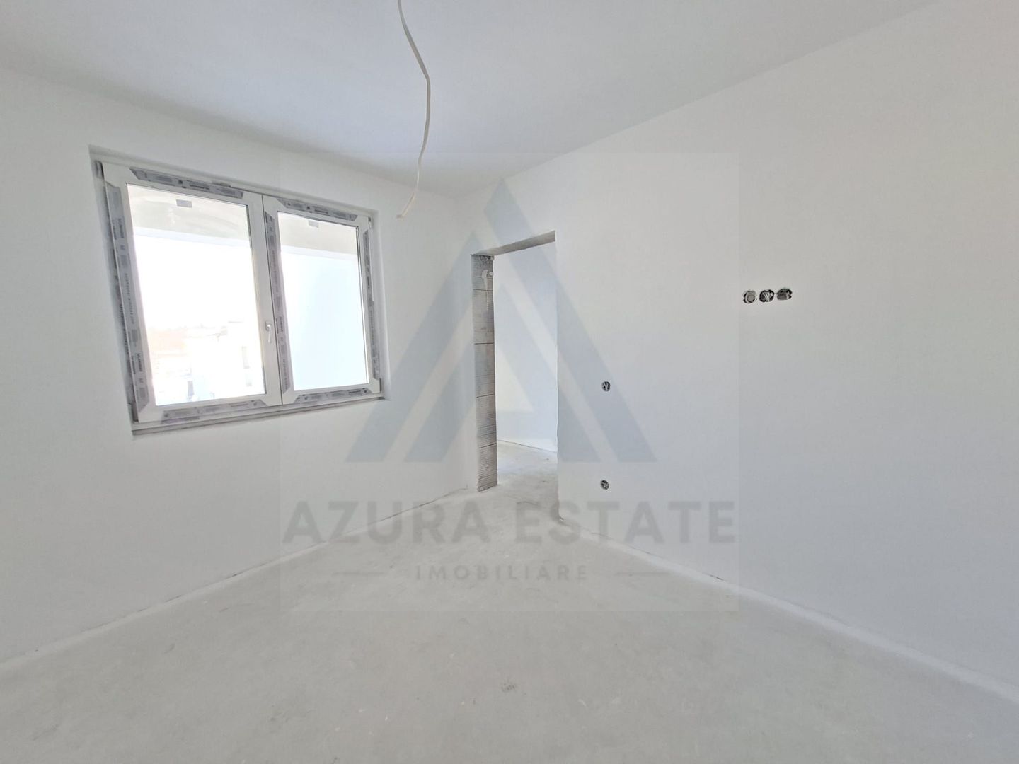 Casa moderna 4 camere 2 bai 2 balcoane si teren 140 mp in Arhitectilor - Poză 6