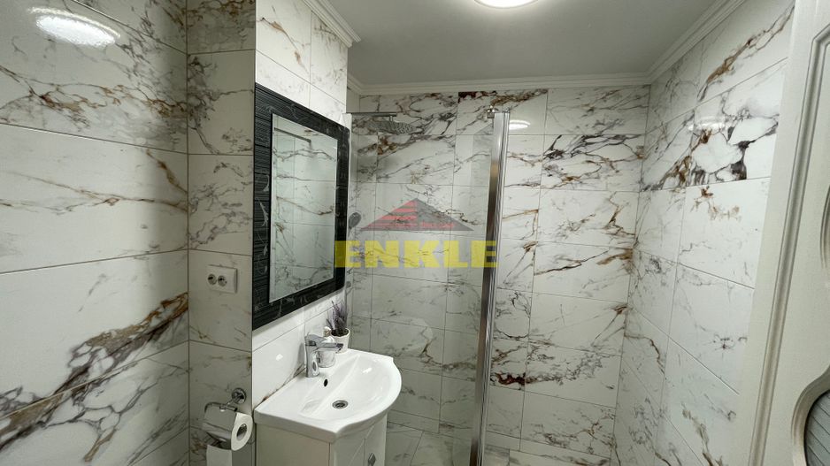 De vanzare apartament, 2 camere decomandat, zona Capat 1 - Poză 8