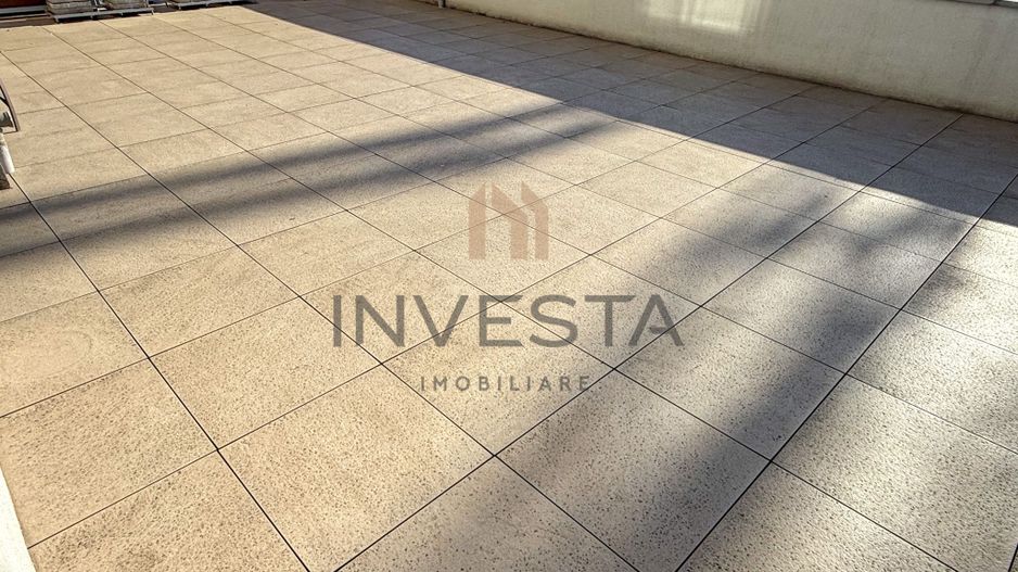 Penthouse 4 camere 120 mp utili + terasa 145 mp! Panorama spre lac! - Poză 13