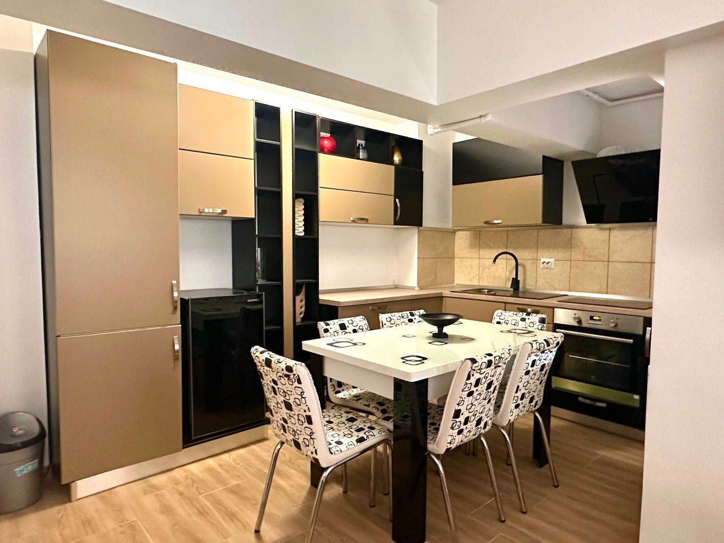 Apartament 2 camere Bd. Unirii - Poză 6