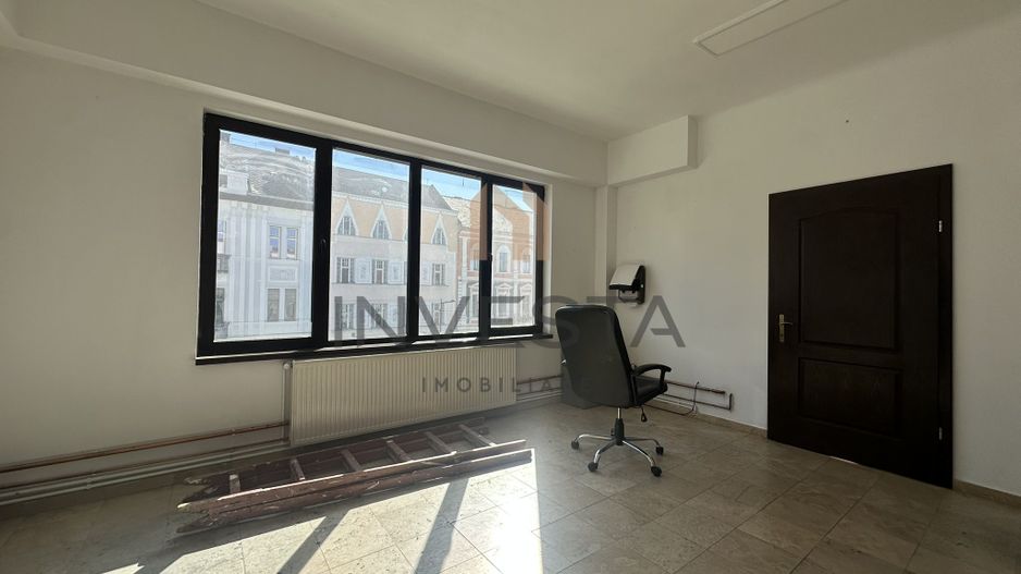 Apartament 4 camere 115 mp Ultracentral finisat modern pe Eroilor! - Poză 2