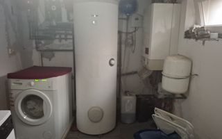 Casa 8 camere | 308mpu | 2 Apartamente | Selimbar - Poză 18