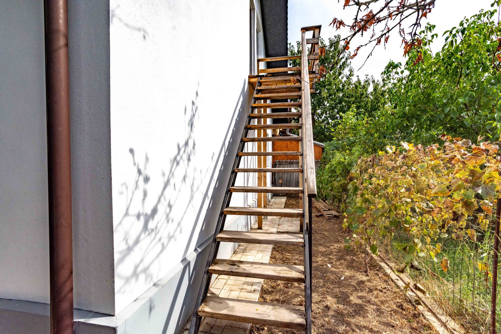 Branesti, Ilfov, casa primitoare, gata de mutat!Comision 0% cumparator - Poză 17