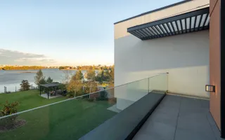 Smart-Home nZEB spectaculoasa Bucuresti Sector 1 cu deschidere lac -teren 2000mp - Poză 43