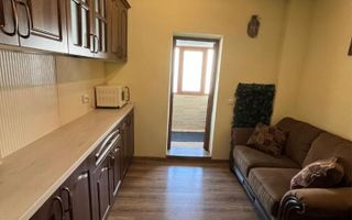 Apartament 2 camere – Decomandat – Etaj 1 – Zona Trocadero - Poză 3